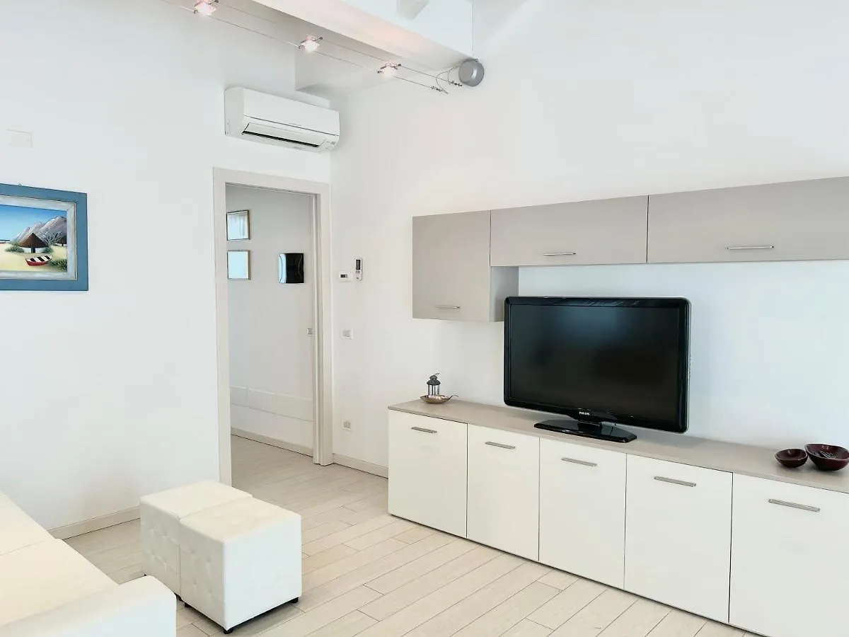 Pilo Luxury Flexrent - Abissinia Apartment Riccione 0*,  Italy